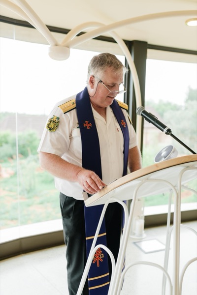 Wedding ceremony by Dr. Gerrit Rademeyer in Trompsburg